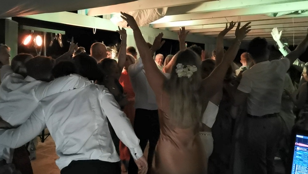 The party was awesome 😎 really had a great night...` 