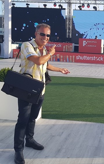 'Thank you for making our wedding so special Simon!' - AzurBiz French Riviera Entertainment Technician & Event Consultant Simon HALE - DJ, Sound, Light, AV, Band Equipment Rental