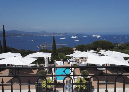 Rent DJ Equipment, Sound Systems, Event Lighting, DJ Booths & AV Equipment in St-Tropez